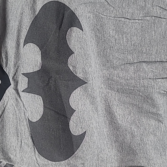 WOMEN'S BATMAN SHIRT - Picture 2 of 4